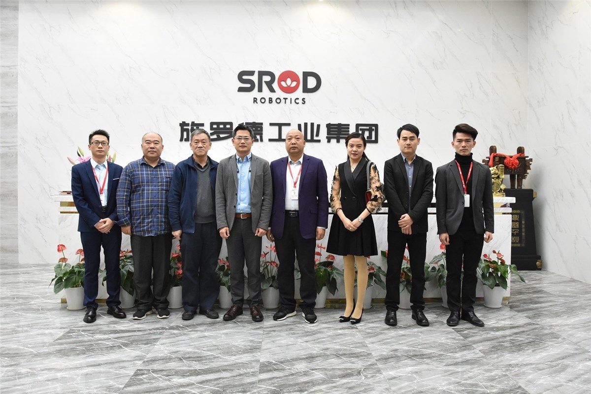 熱烈歡迎西咸新區(qū)招商局領(lǐng)導(dǎo)一行蒞臨施羅德工業(yè)集團(tuán)考察交流！