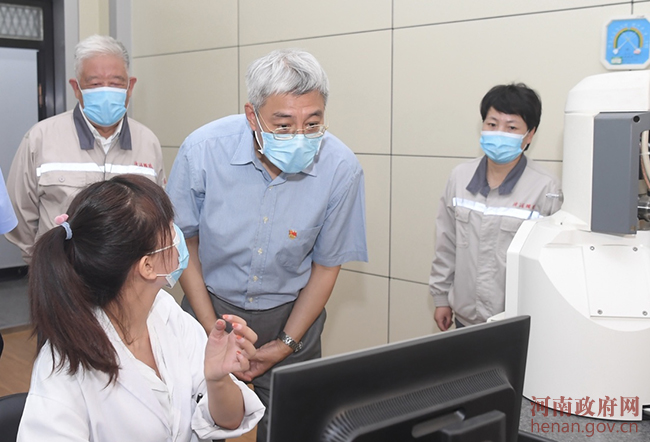 尹弘到濟源調研鋼鐵業轉型升級工作